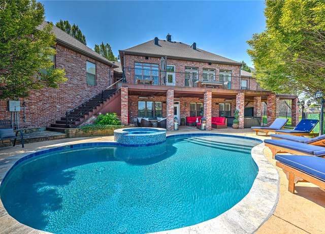 Property at 5309 S Promontory Ct, Rogers, AR 72758, 5 beds, 4 baths