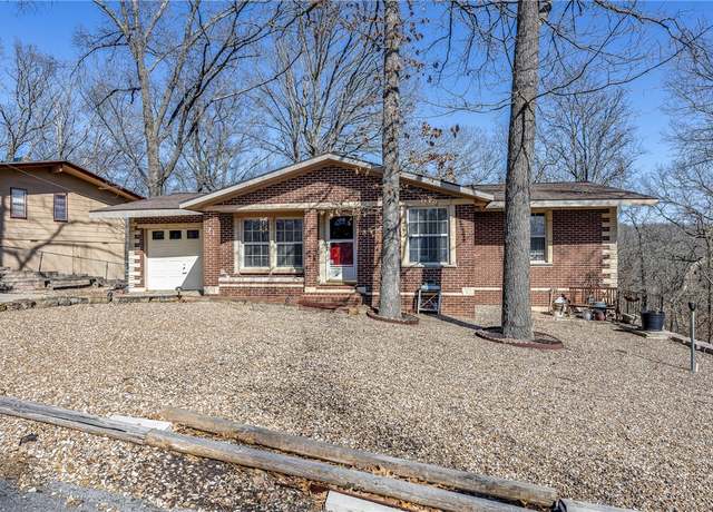 Property at 21 Ulverston Dr, Bella Vista, AR 72714, 2 beds, 1 bath