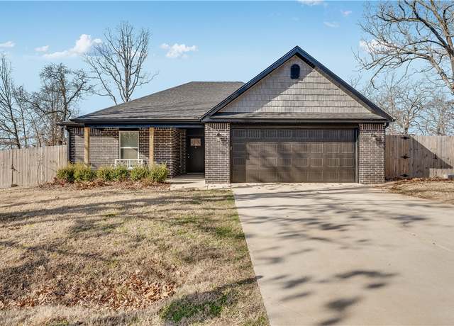 Property at 1 Alness Ln, Bella Vista, AR 72715, 3 beds, 2 baths