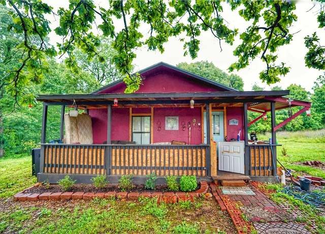 Property at 10491 Car Town Rd, Rogers, AR 72756, 2 beds, 1 bath