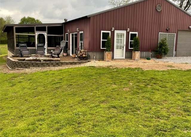 Property at 19407/19403 Dawn Hill East Rd, Gentry, AR 72734, 3 beds, 2 baths