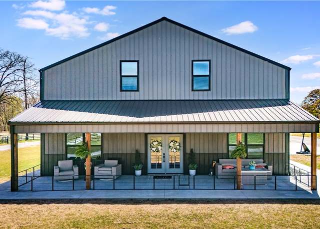 Property at 13045 Bluebird Rd, Gravette, AR 72736, 3 beds, 2.5 baths