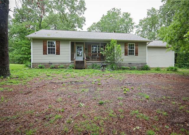 Property at 575 Olvey Rd, Harrison, AR 72601, 3 beds, 2 baths