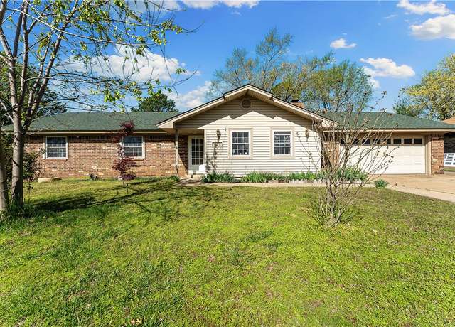 Property at 304 Angela St, Springdale, AR 72762, 4 beds, 2 baths