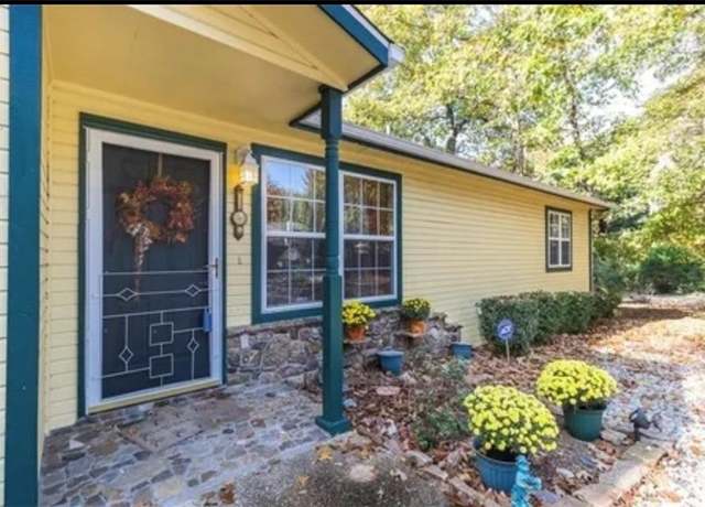 Property at 28 Clevedon Cir, Bella Vista, AR 72715, 2 beds, 2 baths