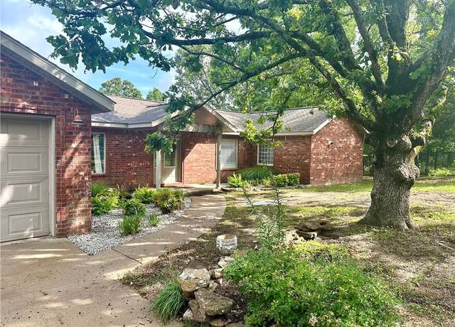 Property at 168 Madison 6096, Huntsville, AR 72740, 3 beds, 3 baths