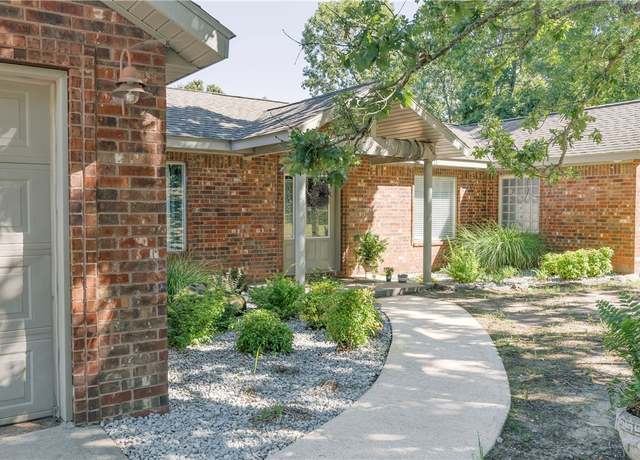 Property at 168 Madison 6096, Huntsville, AR 72740, 3 beds, 3 baths