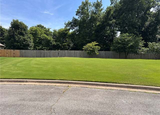 Property at 281 Hearthstone Cir, Prairie Grove, AR 72753