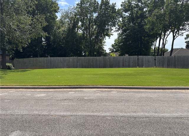 Property at 261 Hearthstone Cir, Prairie Grove, AR 72753