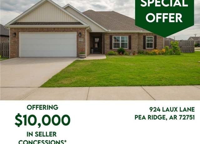 Property at 924 Laux Ln, Pea Ridge, AR 72751, 4 beds, 2 baths