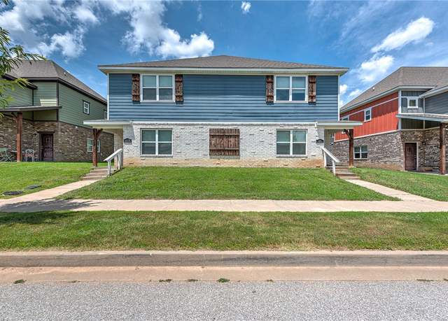 Property at 4076 & 4078 W Santa Maria Ln, Fayetteville, AR 72704, 6 beds, 7 baths