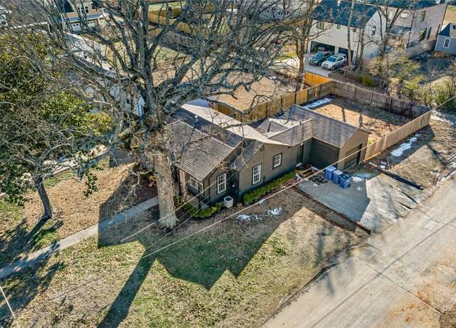 Property at 817 NW A St, Bentonville, AR 72712, 3 beds, 1 bath