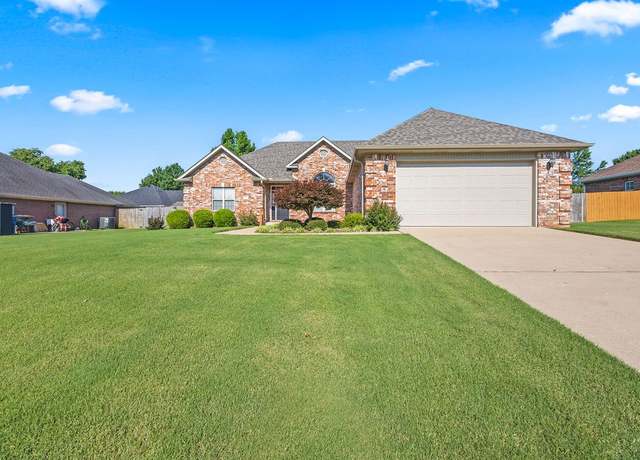 Property at 501 Cross Creek Dr, Bentonville, AR 72712, 3 beds, 2.5 baths