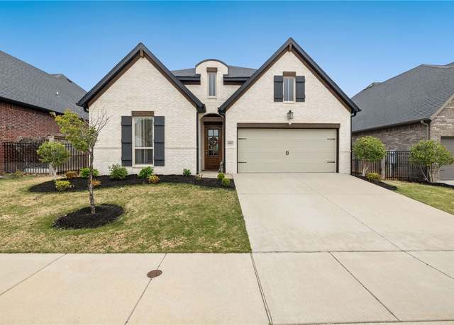 Property at 4407 SW Lilly St, Bentonville, AR 72713, 3 beds, 2 baths