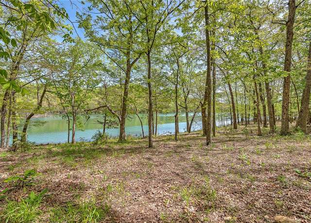 Property at 11928 White Oak Dr, Garfield, AR 72732, 4 beds, 3 baths