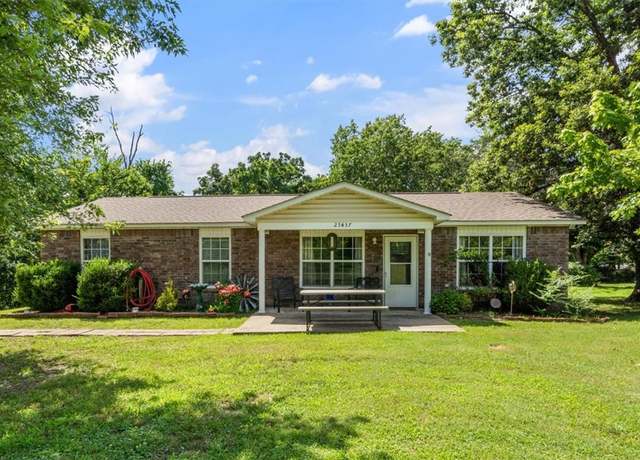 Property at 23425 County Road 530, Colcord, OK 74338, 4 beds, 1.5 baths