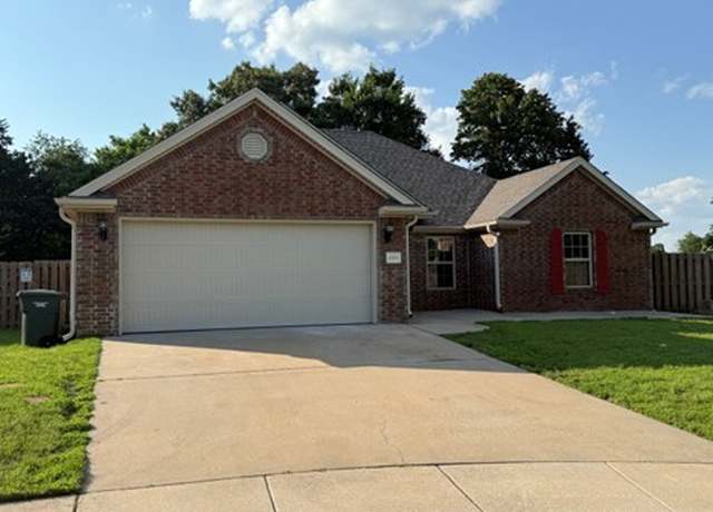 Property at 4260 Gascony Pl, Fayetteville, AR 72704, 3 beds, 2 baths