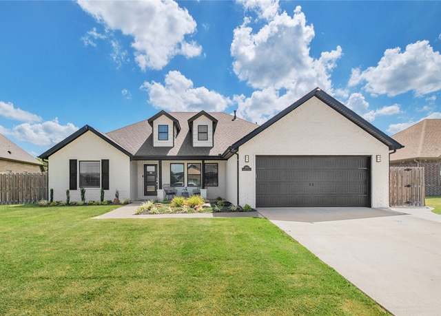 Property at 1660 Sunrise Cir, Centerton, AR 72719, 3 beds, 2 baths
