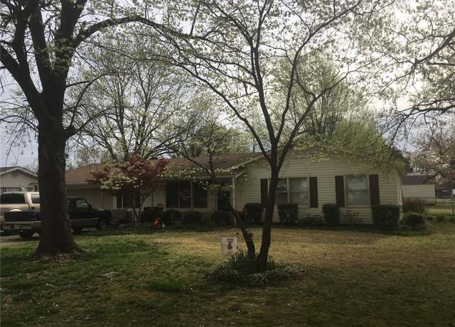 Property at 219 Maurita, Jonesboro, AR 72401, 3 beds, 1 bath
