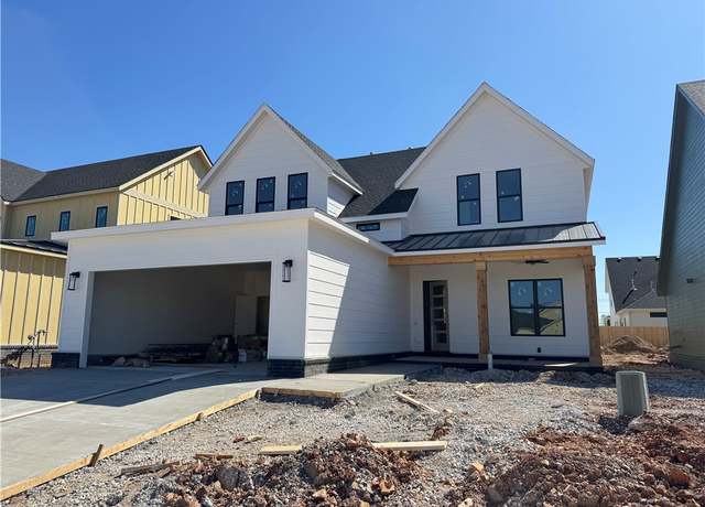 Property at 6111 S 41st St, Rogers, AR 72758, 4 beds, 3.5 baths