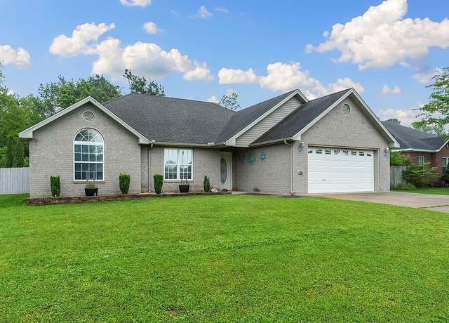 Property at 940 Todd Cir, Pea Ridge, AR 72751, 3 beds, 2 baths