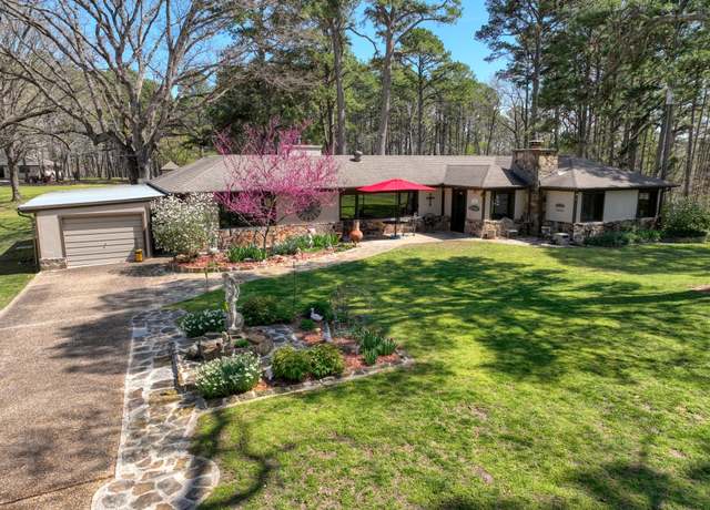 Property at 14262 Highway 187, Eureka Springs, AR 72631, 3 beds, 2 baths