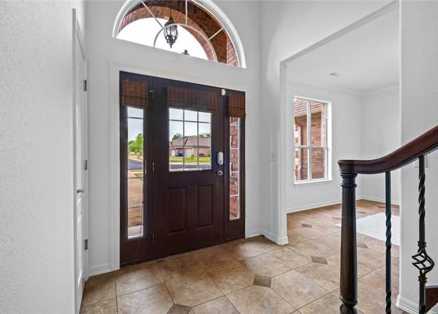 Property at 2003 SW Chinquapin Ave, Bentonville, AR 72713, 4 beds, 2.5 baths