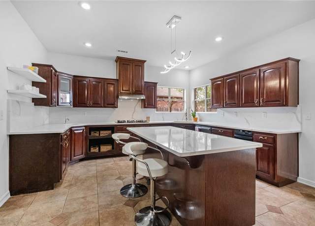 Property at 2003 SW Chinquapin Ave, Bentonville, AR 72713, 4 beds, 2.5 baths