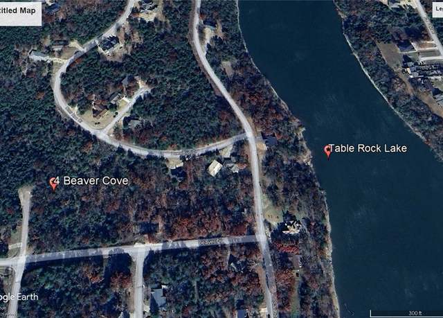 Property at 4 Beaver Cv, Holiday Island, AR 72631
