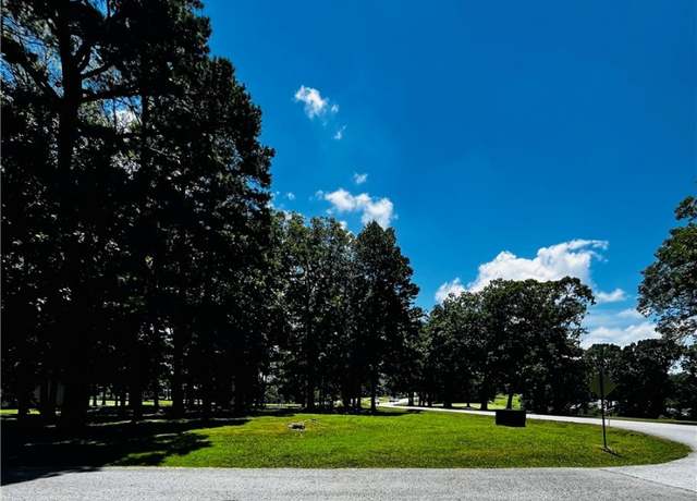 Property at Hillcrest Dr, Holiday Island, AR 72631