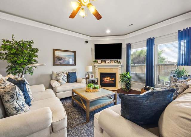 Property at 3500 SW Windy Oak Ave, Bentonville, AR 72713, 4 beds, 2.5 baths