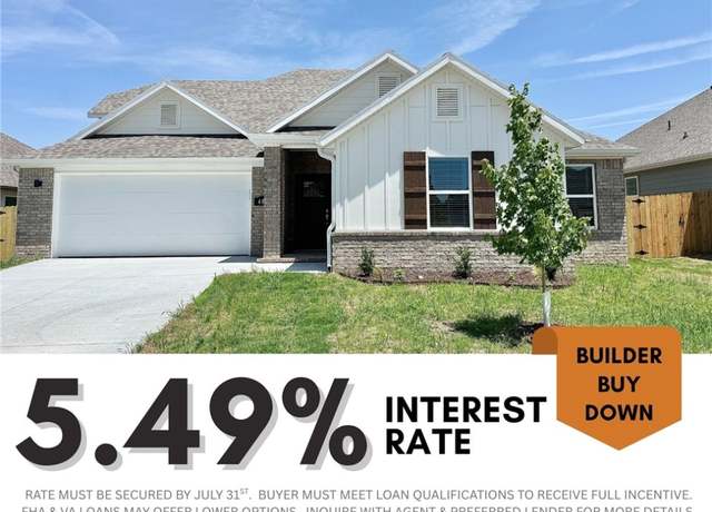 Property at 480 S Benchmark Ln, Fayetteville, AR 72704, 4 beds, 2 baths