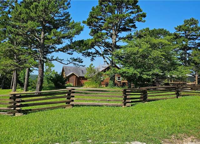 Property at 29 County Road 240, Eureka Springs, AR 72632, 2 beds, 1.5 baths