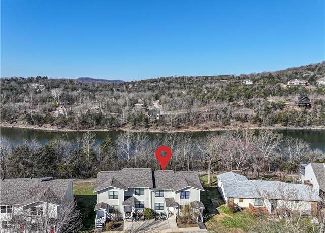 Property at 45 Blue Water Dr #3, Holiday Island, AR 72631, 2 beds, 1.5 baths