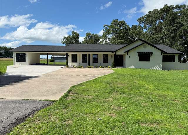 Property at 21158 W Highway 62, Lincoln, AR 72744, 4 beds, 2 baths