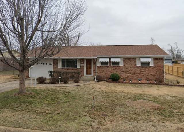 Property at 811 11th St, Rogers, AR 72756, 1.5 baths