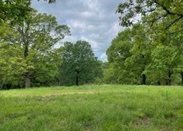 Property at 12 S Oakwood Trl, Noel, MO 64854