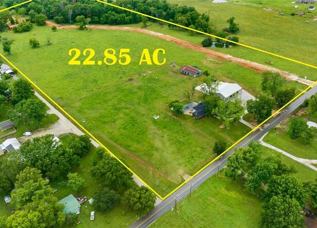 Property at 11849 Cemetery Rd, Rogers, AR 72756, 3 beds, 2.5 baths