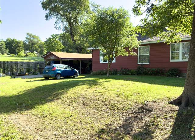 Property at 366 Spring Ave, Decatur, AR 72722, 3 beds, 1.5 baths