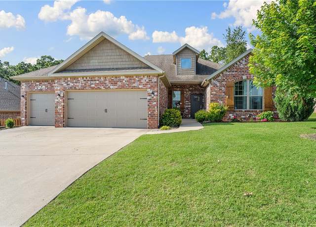 Property at 1611 Sweetbriar Way, Centerton, AR 72719, 4 beds, 2 baths