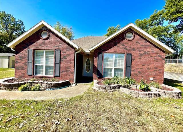 Property at 1631 Madison 8735, Huntsville, AR 72740, 3 beds, 2 baths