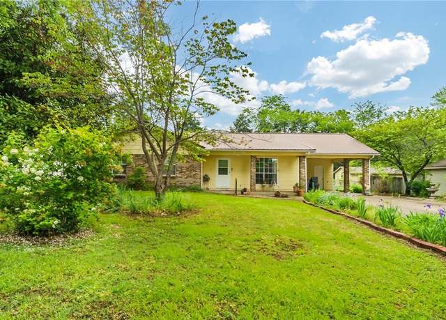 Property at 200 Craig St, West Fork, AR 72774, 3 beds, 2 baths