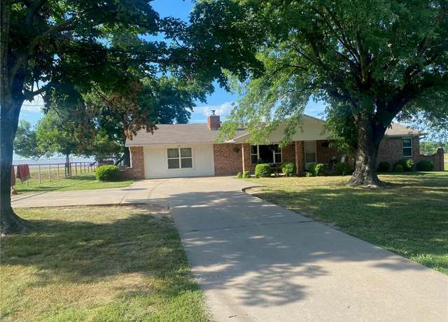 Property at 12470 Jim Devault Rd, Farmington, AR 72730, 3 beds, 2 baths