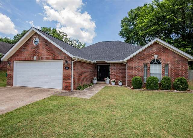 Property at 4904 Hawthorne Way, Springdale, AR 72762, 3 beds, 2 baths