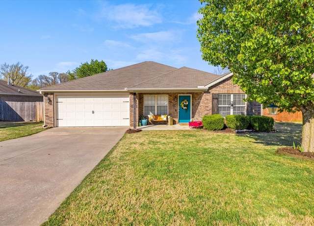 Property at 5933 Cord Ave, Springdale, AR 72762, 4 beds, 2 baths