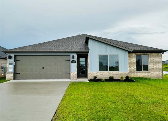 Property at 6421 NW Harley St, Bentonville, AR 72713, 4 beds, 2 baths