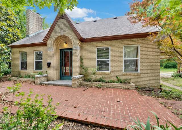 Property at 320 S Pleasant St, Springdale, AR 72764, 3 beds, 1.5 baths