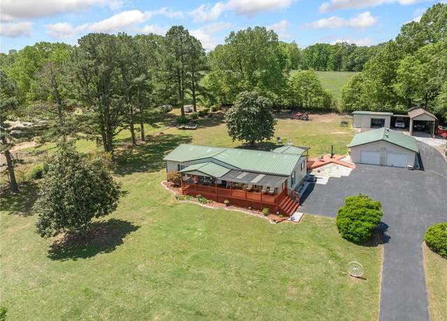 Property at 6246 S Whispering Pine Rd, Harrison, AR 72601, 3 beds, 2 baths