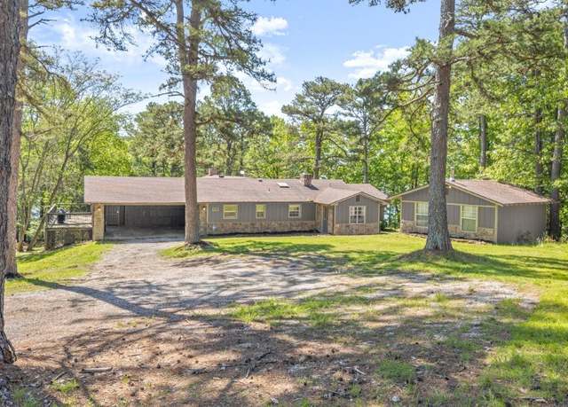 Property at 10135 Elizabeth Dr, Rogers, AR 72756, 4 beds, 4 baths