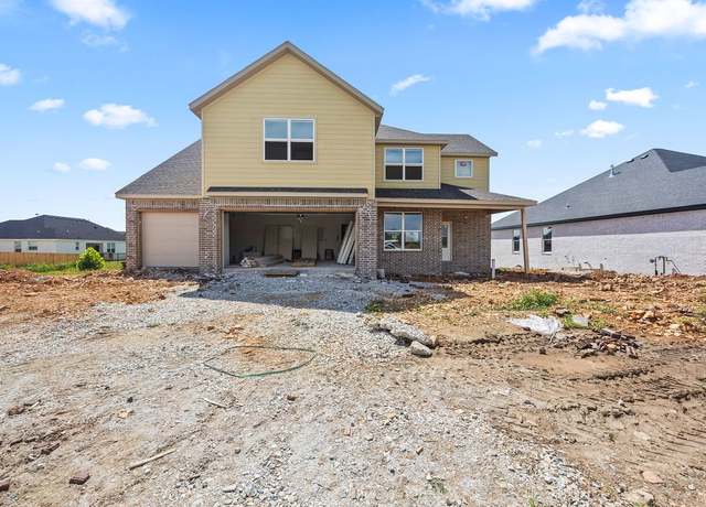 Property at 4772 Farmhouse St, Springdale, AR 72762, 5 beds, 2.5 baths